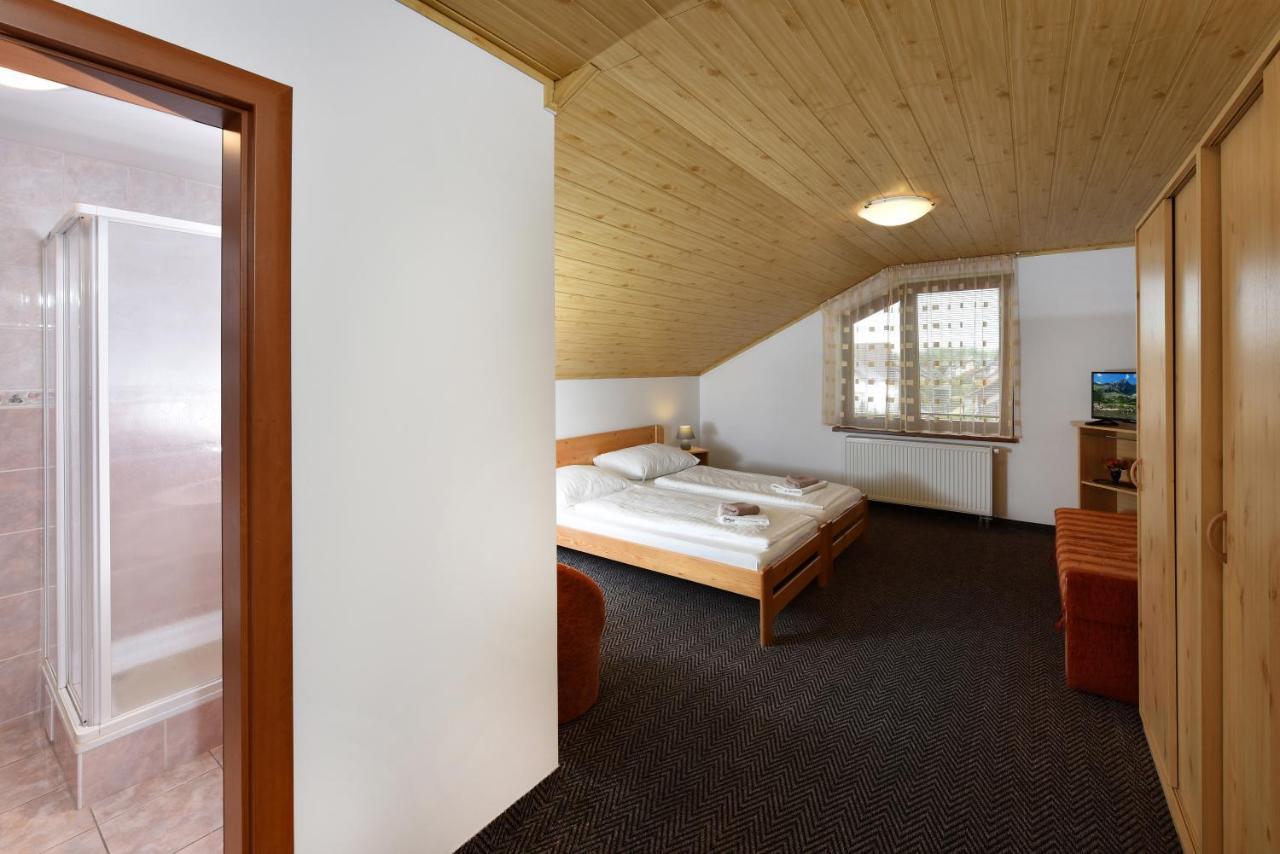 Vila Martina Poprad Luaran gambar